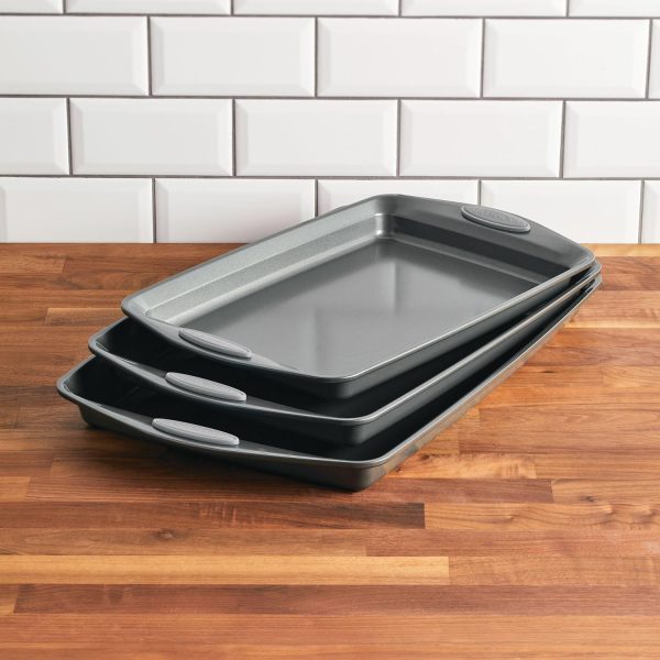 Rachael Ray Nonstick Bakeware Set with Grips, Nonstick Cookie Sheets / Baking Sheets - 3 Piece, Gray with Sea Salt Gray Grips - Image 3